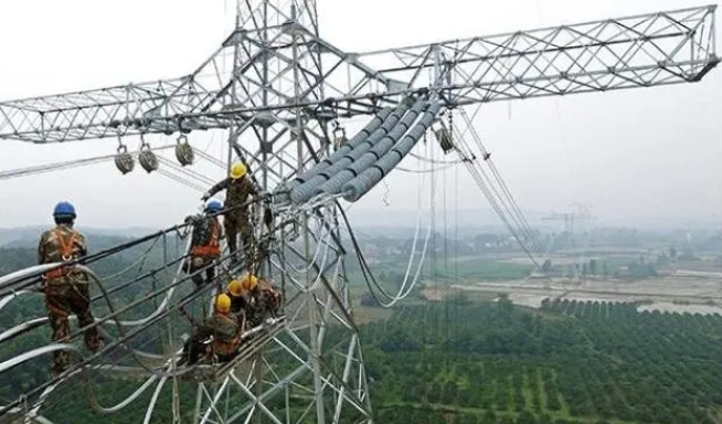 淄博市光缆与电缆：欧孚光电厂家告诉你“光”与“电”的不同秘密